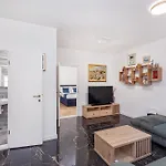 Zeus Faber Apartment-Luksuzna Oaza U Centru Grada