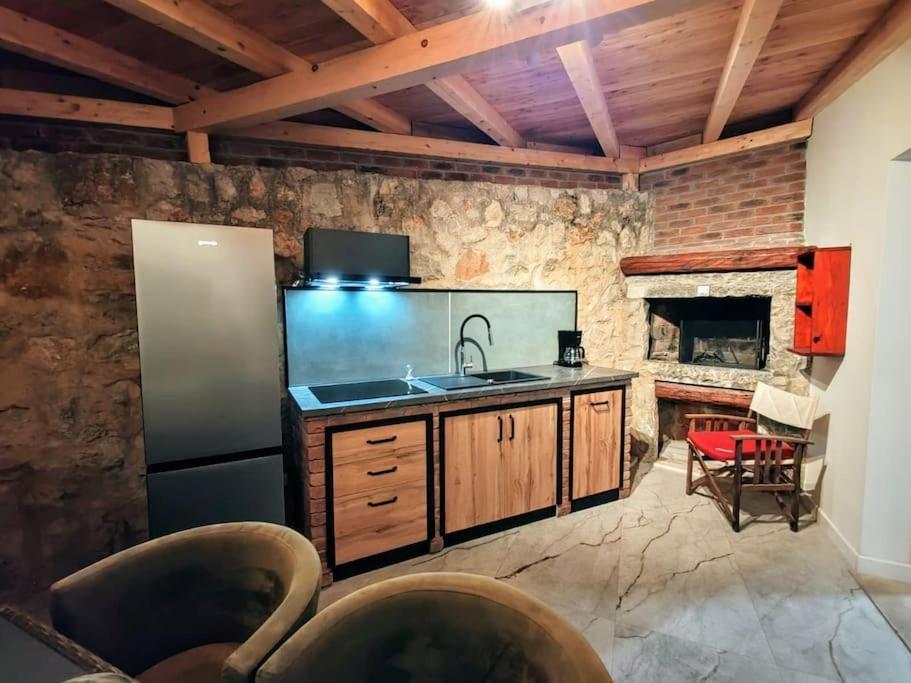 Zeus Faber Apartment-luksuzna Oaza U Centru Grada Apartamento